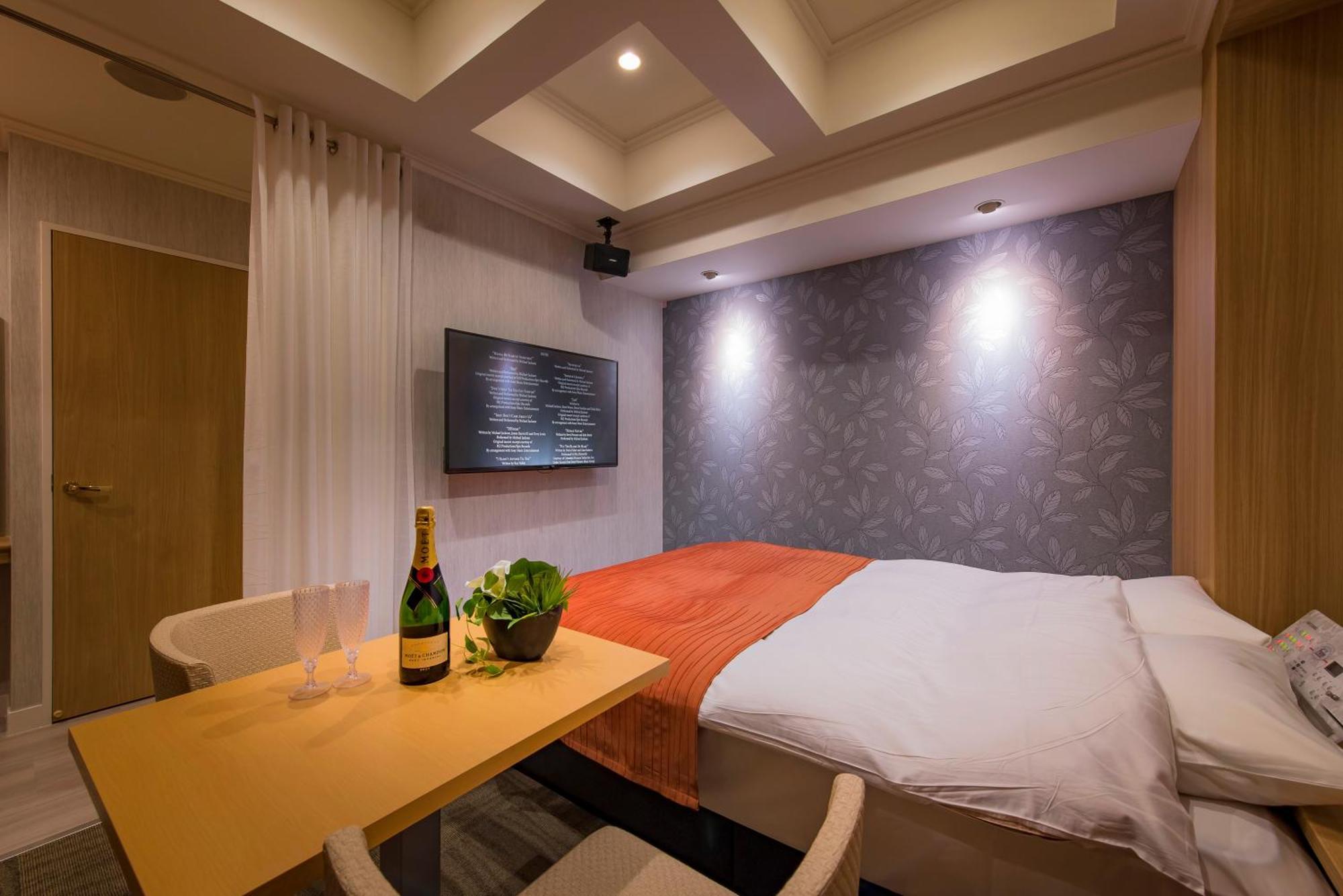 Hotel Eldia Luxury Sendai -Adult Only ภายนอก รูปภาพ