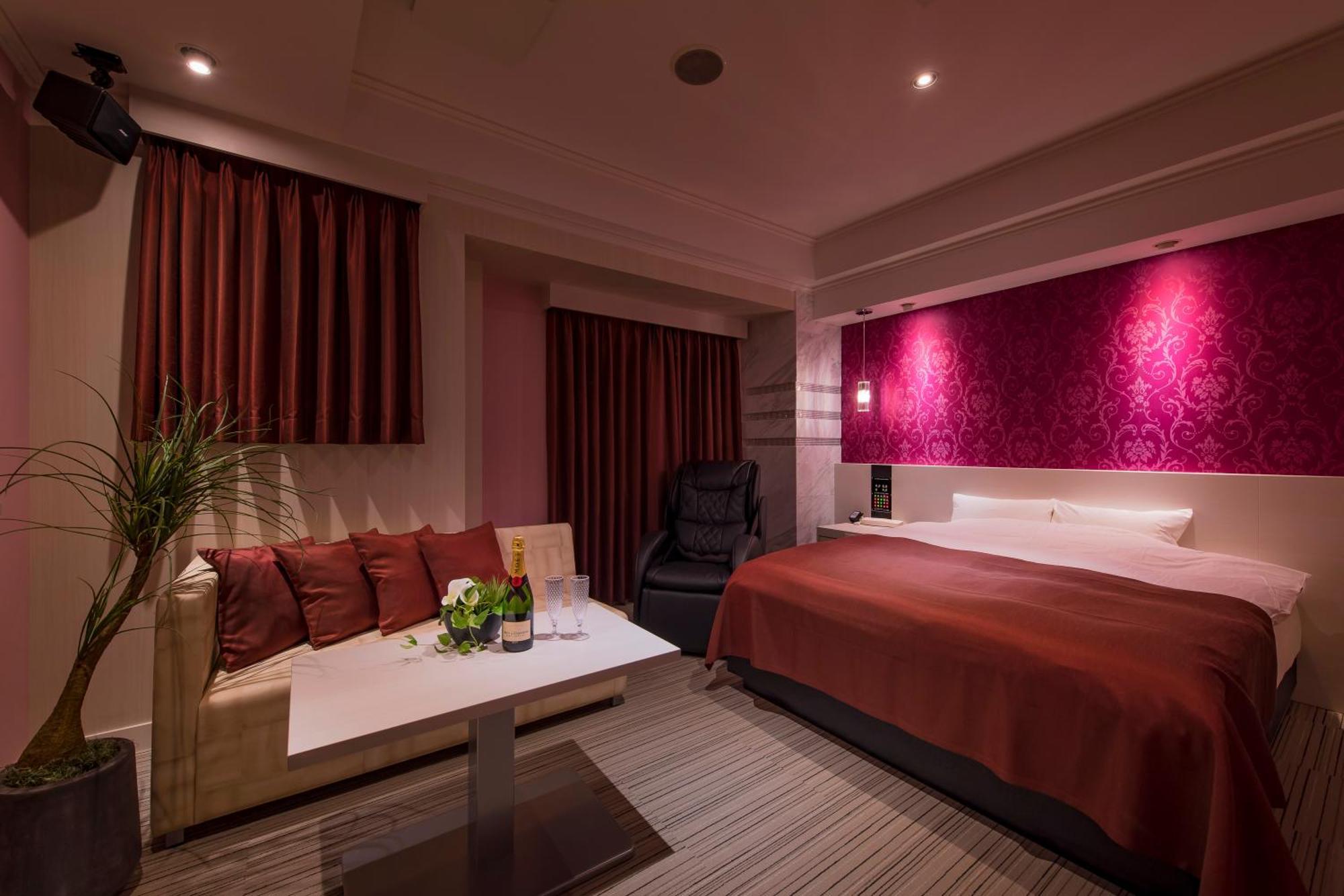 Hotel Eldia Luxury Sendai -Adult Only ภายนอก รูปภาพ